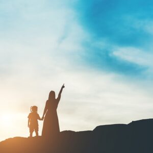 Recenzie – interviu cu Simona Mihalik – „Jurnal de Mămicie”